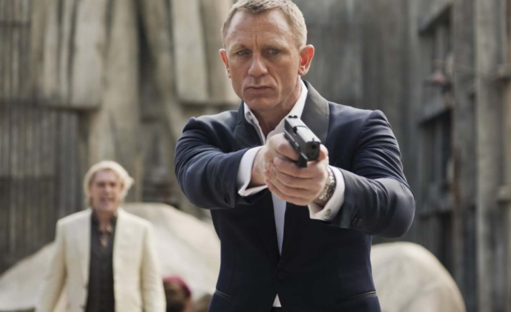 007 | Filme ganha pôsteres individuais dos personagens!