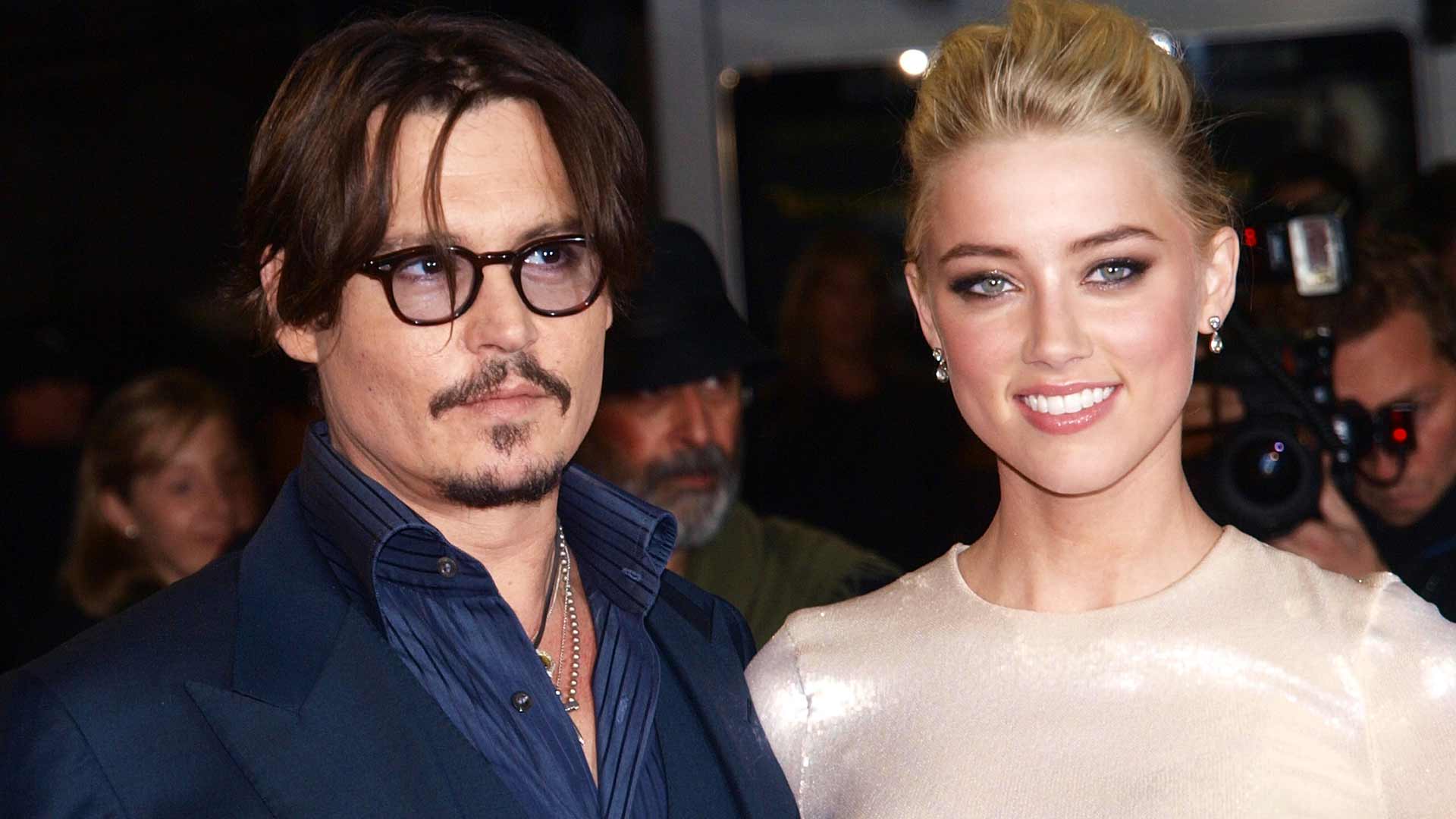 YOUTUBE | Histeria coletiva: Johnny Depp e Amber Heard!