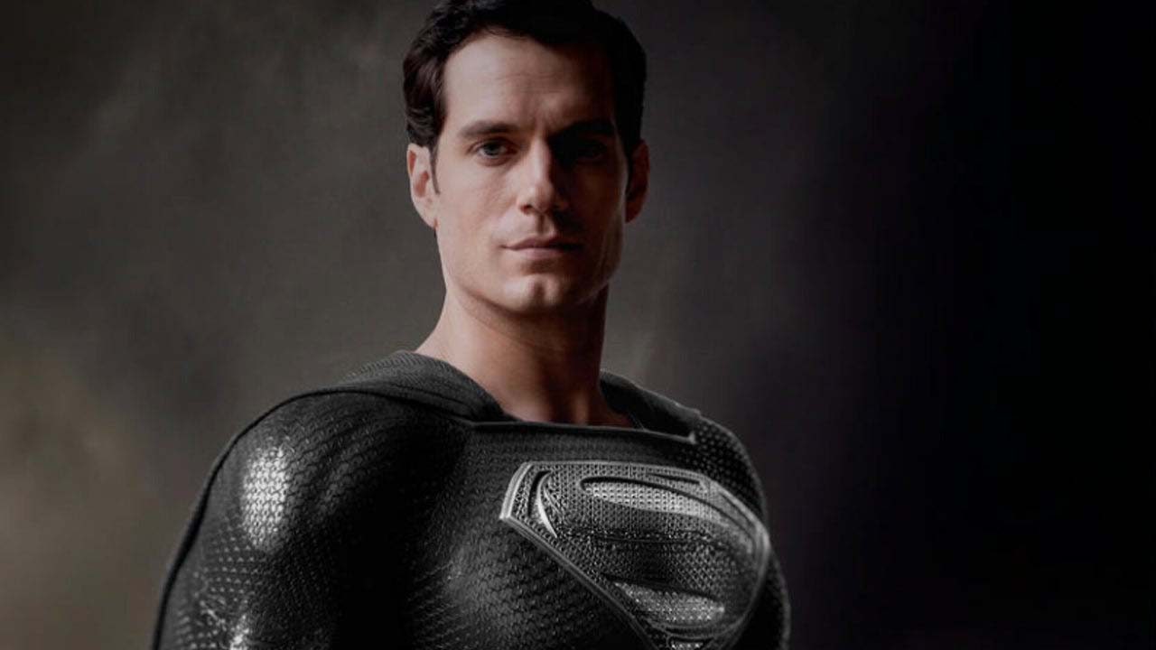 O que significa o traje preto do Super-Homem no Snyder Cut?