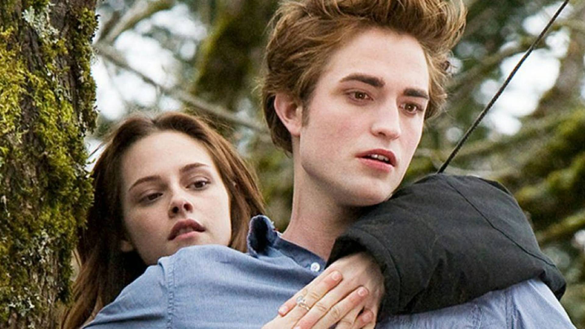 Sol da Meia-Noite explica o que Edward fazia enquanto via Bella dormir