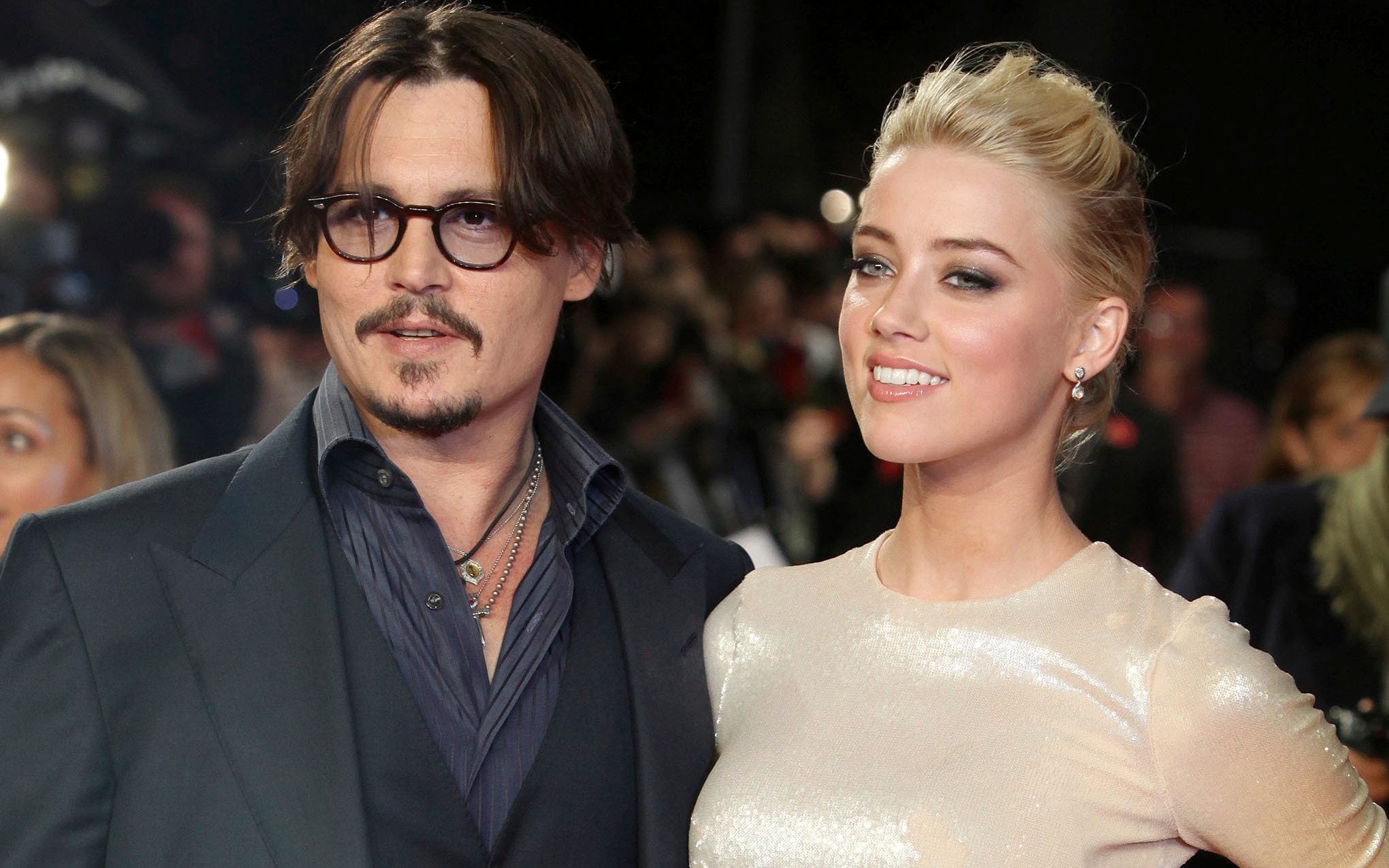 A ordem dos acontecimentos entre Johnny Depp e Amber Heard